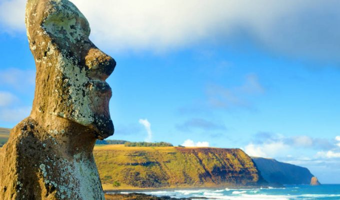 &Nu;&eta;&sigma;ί &tau;&omicron;&upsilon; &Pi;ά&sigma;&chi;&alpha; &tau;&alpha;&xi;ί&delta;&iota;