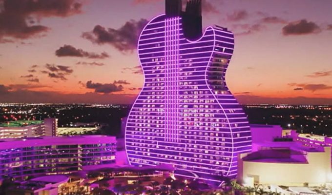 rock &xi;&epsilon;&nu;&omicron;&delta;&omicron;&chi;&epsilon;ί&omicron;