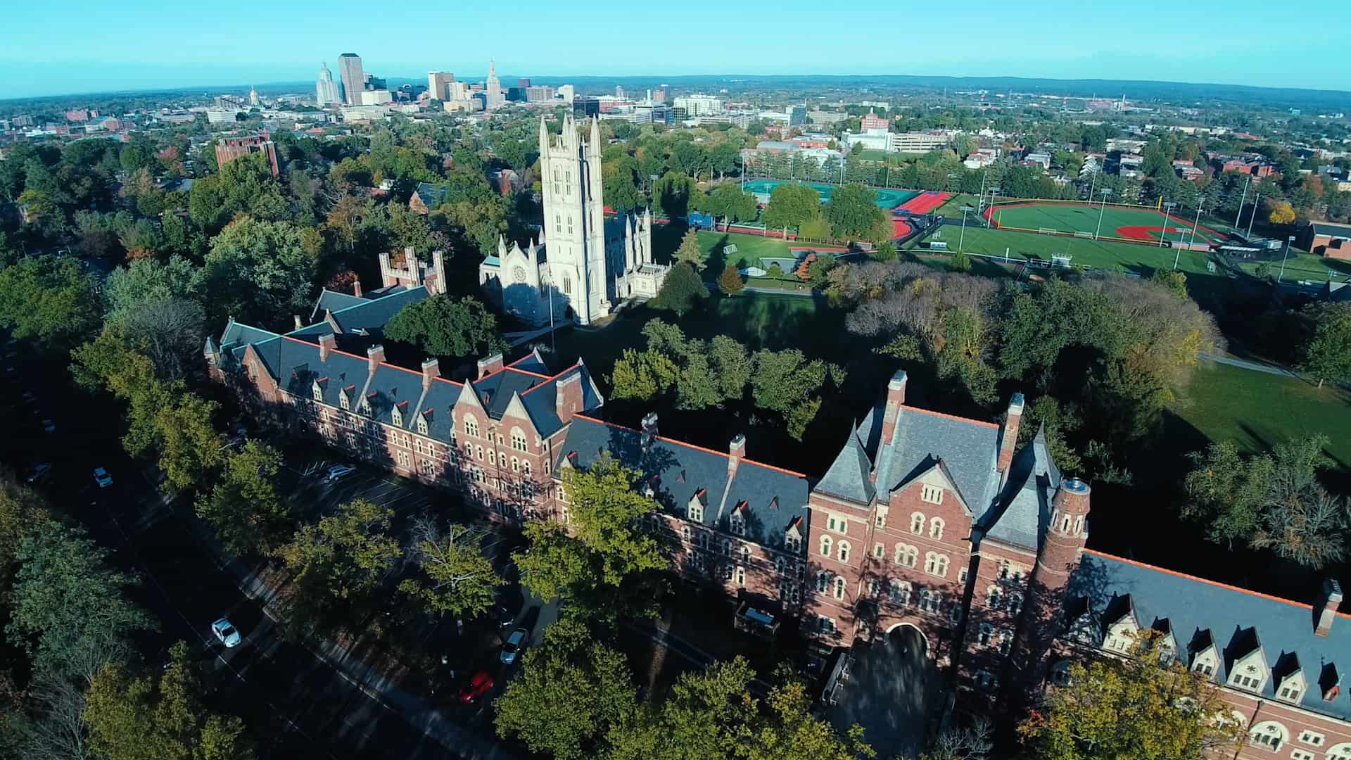 Image with missing alt attribute found on trincoll.edu