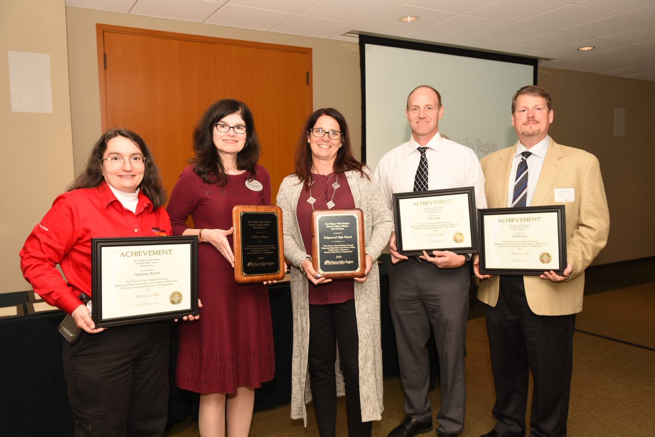 Image with missing alt attribute found on triton.edu