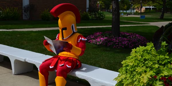 Image with missing alt attribute found on triton.edu