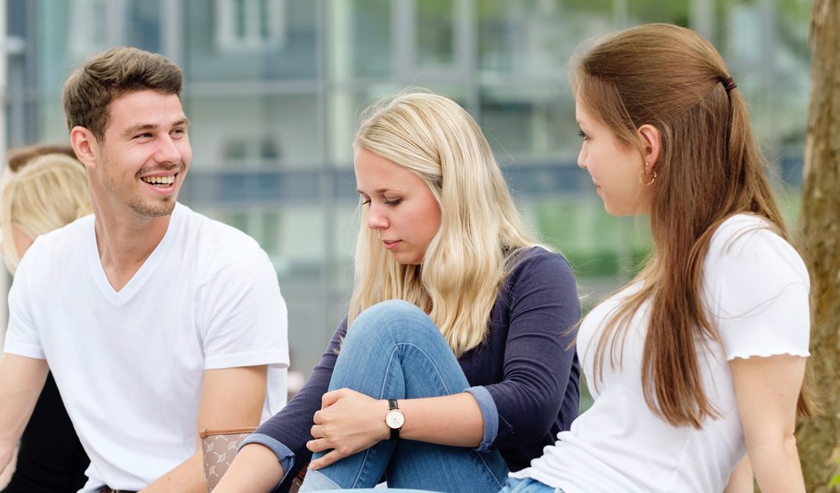 Image with missing alt attribute found on uni-marburg.de