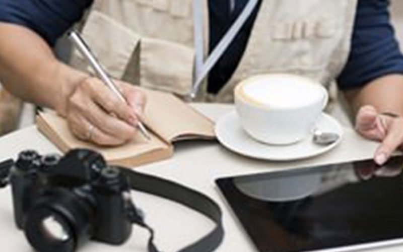 Image with missing alt attribute found on univ-amu.fr