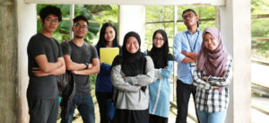 Image with missing alt attribute found on utm.my