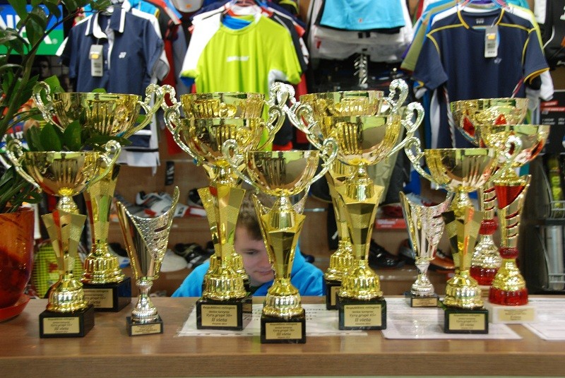 Image with missing alt attribute found on vakarutenisas.lt