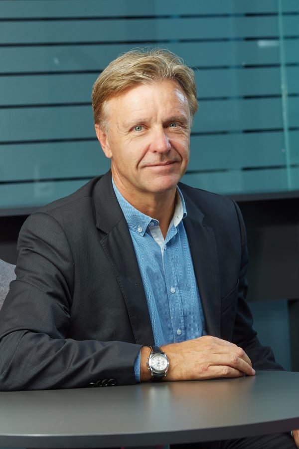 Image with missing alt attribute found on vezovisek.si