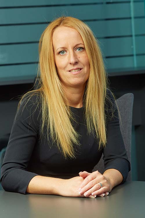 Image with missing alt attribute found on vezovisek.si