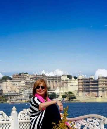 Image with missing alt attribute found on vivaindia.com