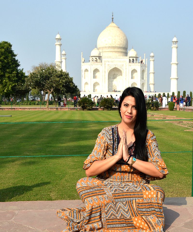 Image with missing alt attribute found on vivaindia.com