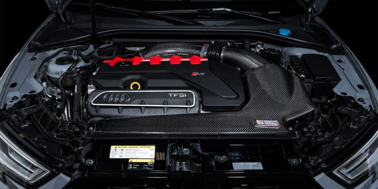 Image with missing alt attribute found on vividracing.com