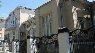 Image with missing alt attribute found on vzsar.ru