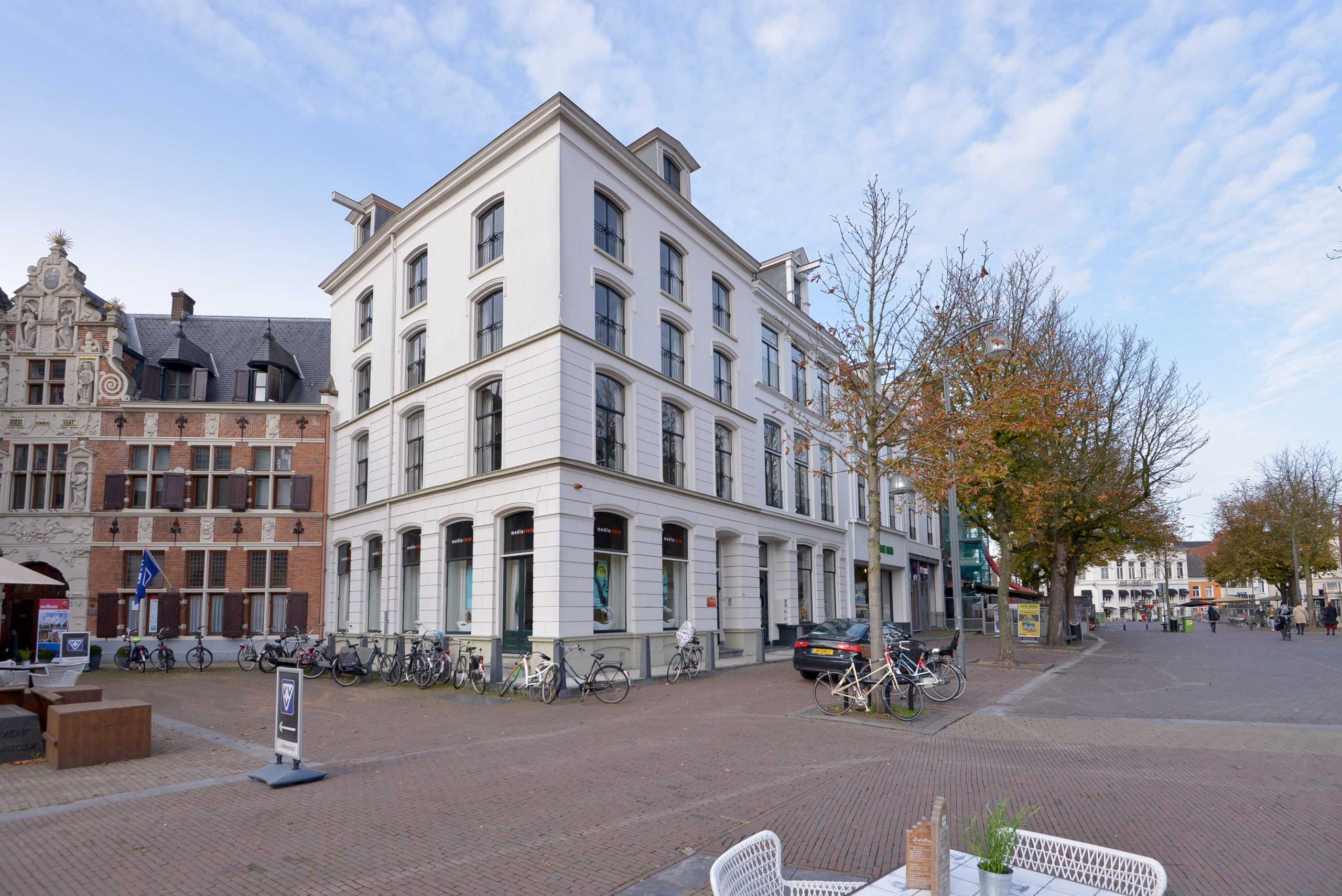 Image with missing alt attribute found on wbwd.nl