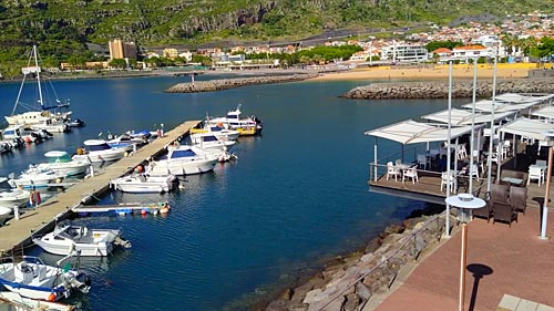 Image with missing alt attribute found on webcamtaxi.com