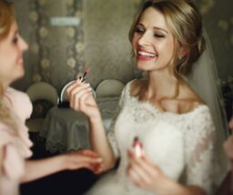 Image with missing alt attribute found on weddingbee.com