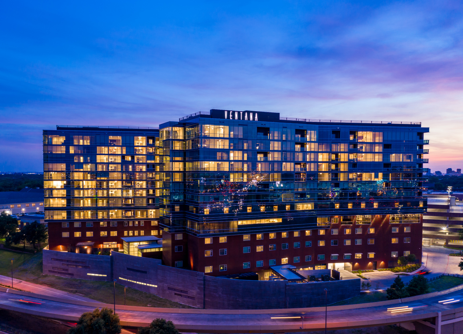 Image with missing alt attribute found on whiting-turner.com