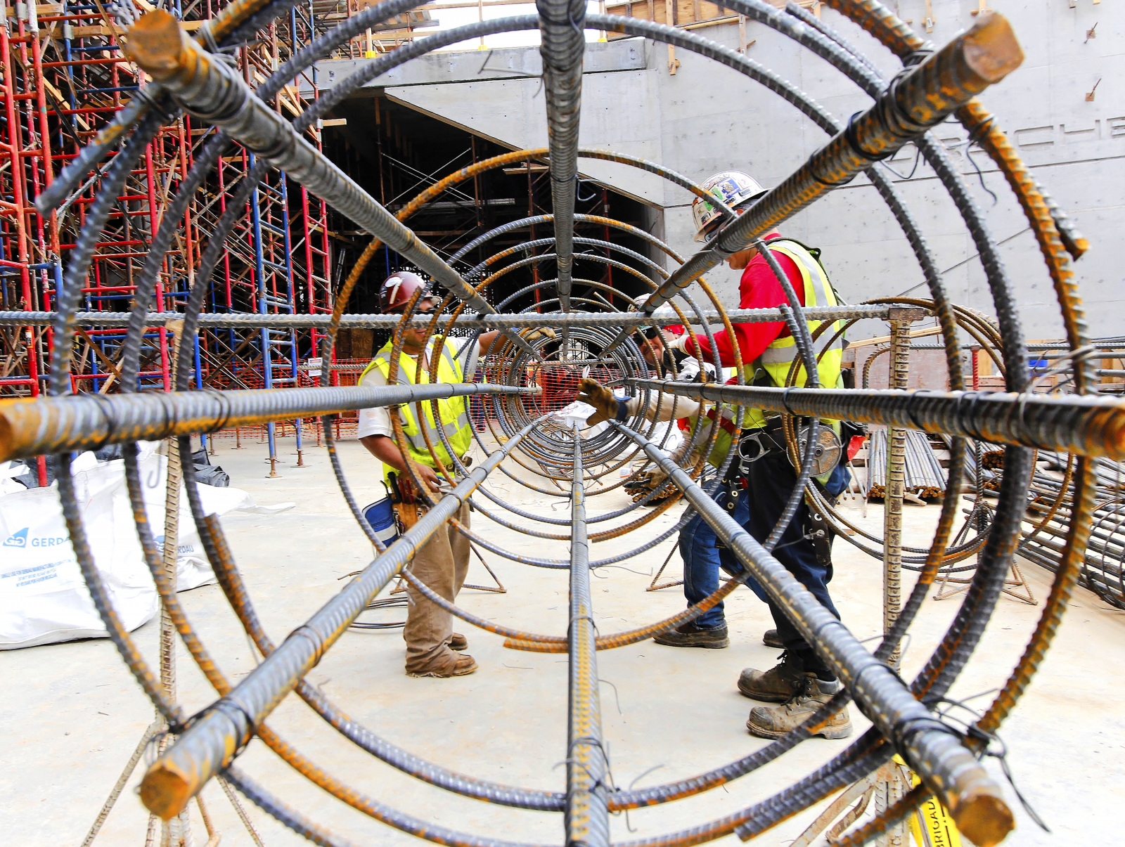 Image with missing alt attribute found on whiting-turner.com