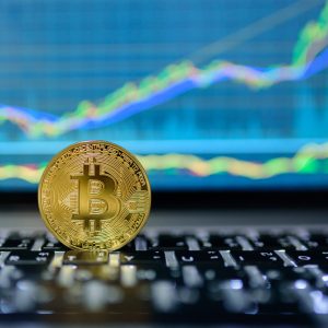 Image with missing alt attribute found on yourmoney.com