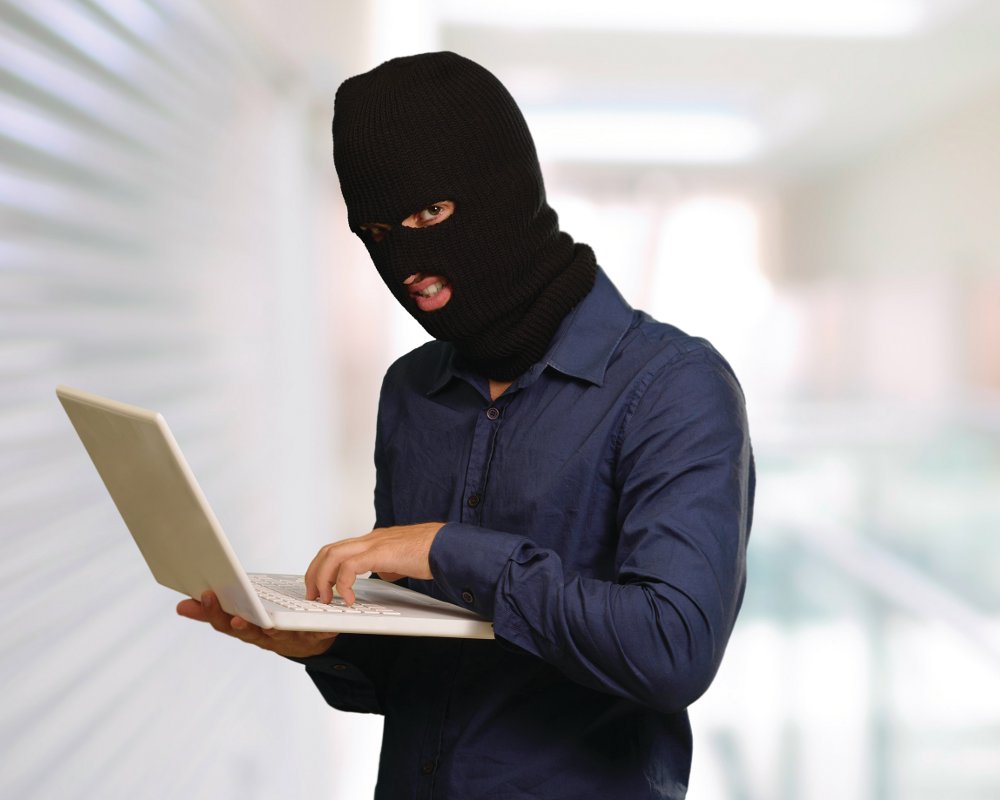 Image with missing alt attribute found on yourmoney.com