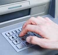 Image with missing alt attribute found on yourmoney.com