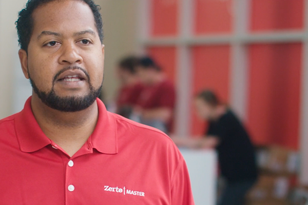 Image with missing alt attribute found on zerto.com