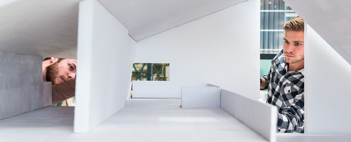 Image with missing alt attribute found on zhaw.ch