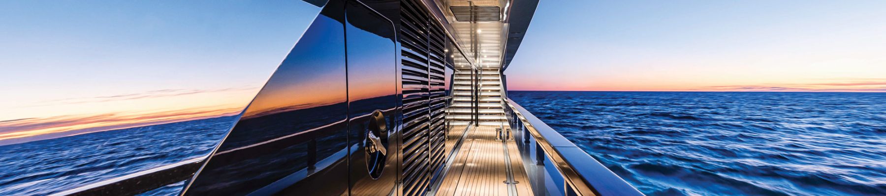 Image with missing alt attribute found on yachtcharterathens.com