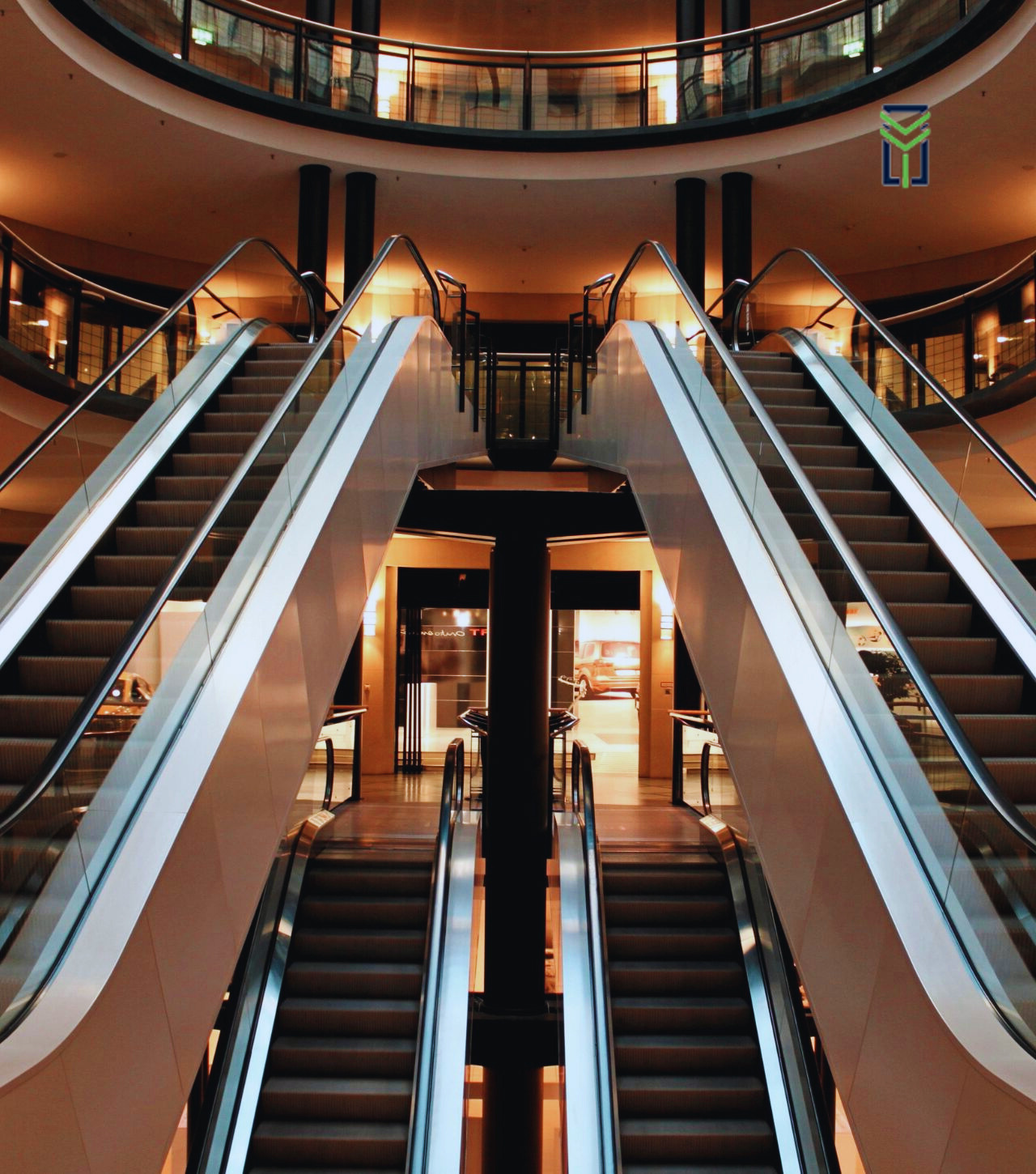 Image with missing alt attribute found on yorklift.com