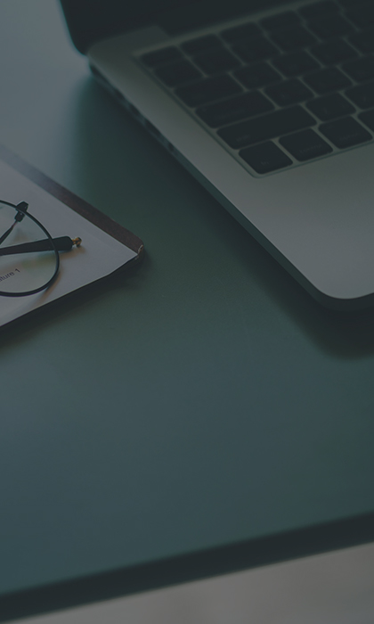 Image with missing alt attribute found on zohosites.com