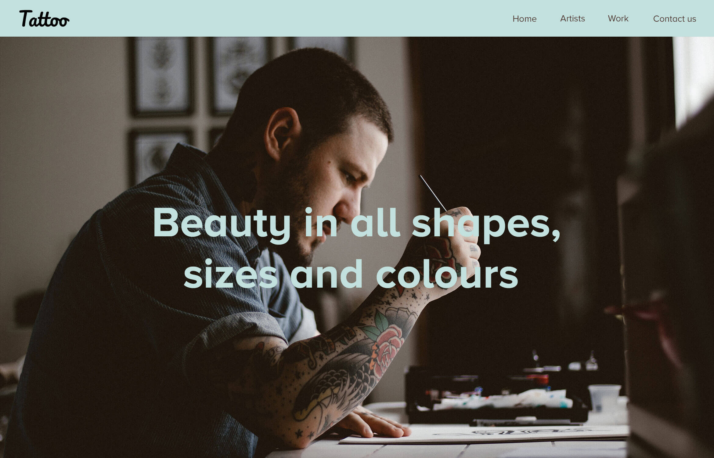 Image with missing alt attribute found on zohosites.com
