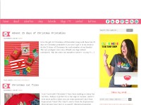 Desktop screenshot for agirlandagluegun.com