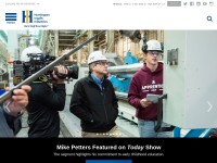 Desktop screenshot for huntingtoningalls.com