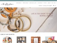 Desktop screenshot for thesilversuitcase.com