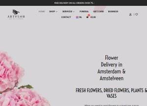 How flowersandpowers.nl looks like on a tablet such as an iPad.