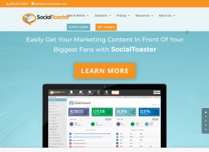 How socialtoaster.com looks like on a tablet such as an iPad.