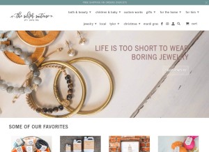 How thesilversuitcase.com looks like on a tablet such as an iPad.